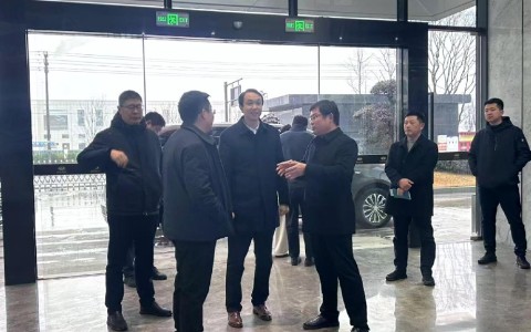 金華市委副書記、市長(zhǎng)張健蒞臨杭機(jī)股份調(diào)研指導(dǎo)